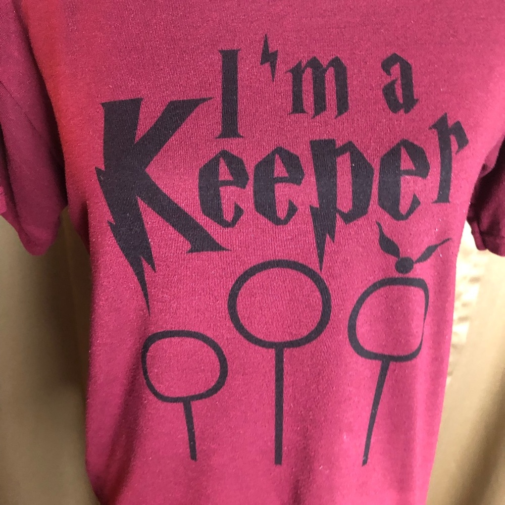 Harry Potter Hogwarts I’m a Keeper Short Sleeved Tee Shirt - Picture 4 of 12